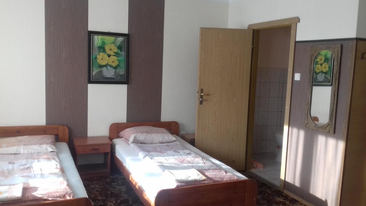 Hostel Jax Torun Exterior foto